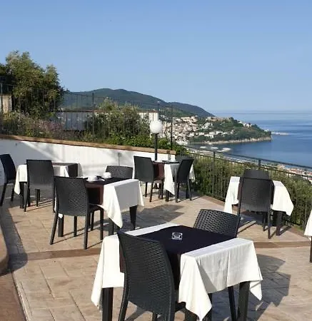 Stella Del Cilento