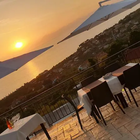 Stella Del Cilento Bed & Breakfast 3*